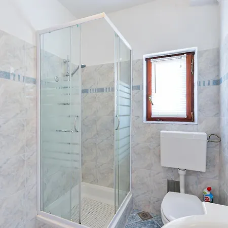 And By The Sea Tkon, Pasman - 336 Tkon