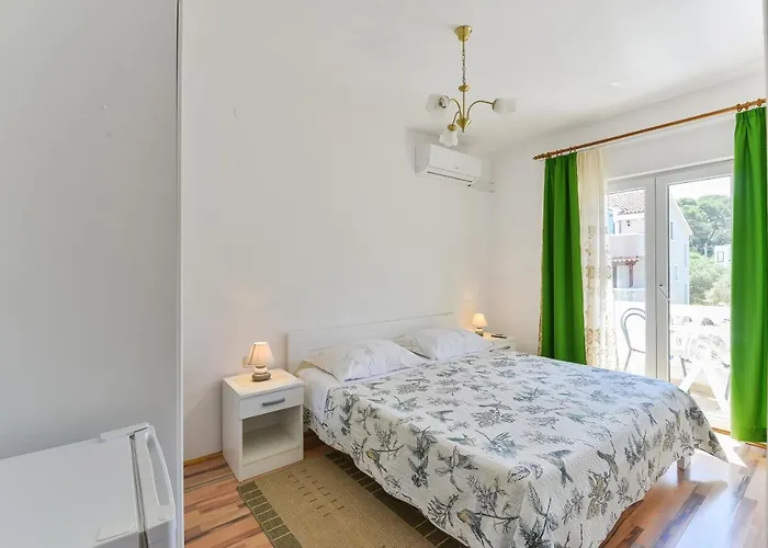 And By The Sea Tkon, Pasman - 336 Affittacamere Tkon