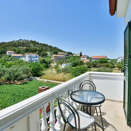 아파트 By The Sea Tkon, Pasman - 336 *