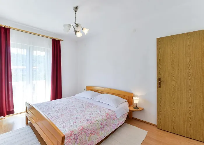 And By The Sea Tkon, Pasman - 336 트콘