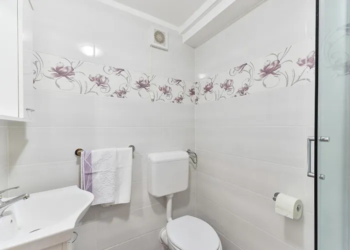 And By The Sea Tkon, Pasman - 336 게스트하우스 트콘